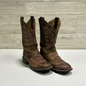 Women’s Shyanne 7M Leather Cowboy Boots